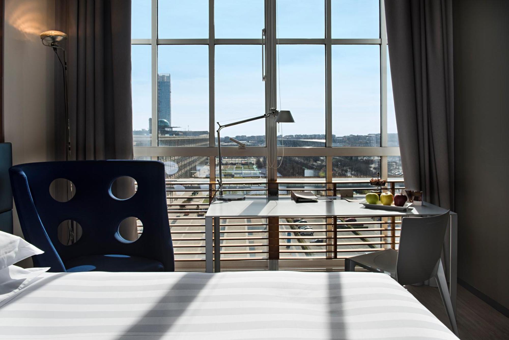 מלון Doubletree By Hilton Turin Lingotto מראה חיצוני תמונה